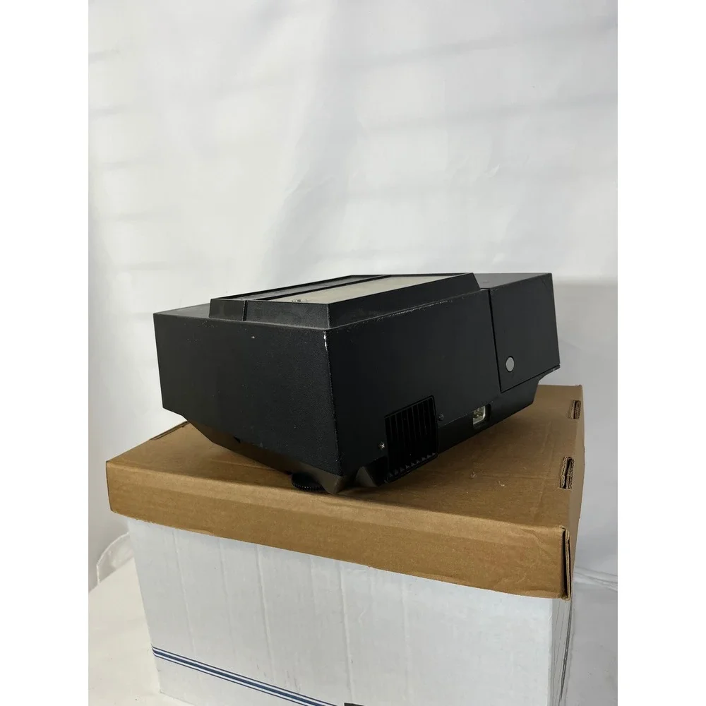 Airequipt Avventura 340‎ Vintage 2x2 Slide Projector Model 301 Black Silver